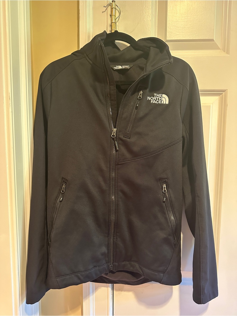 The North Face Apex Bionic Black Softshell Jacket Full Zip